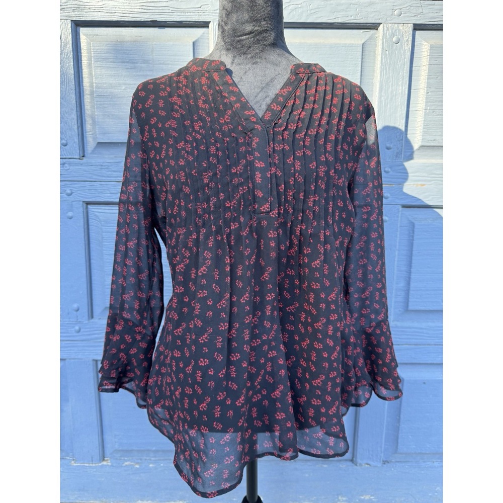 Charter Club Women's Petite‎ Medium Red/black Floral Printed Pintuck Top!